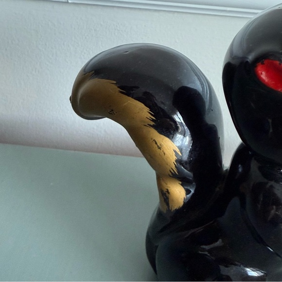 Vintage ceramic skunk (or swuirrel) with gold tail - Picture 6 of 7